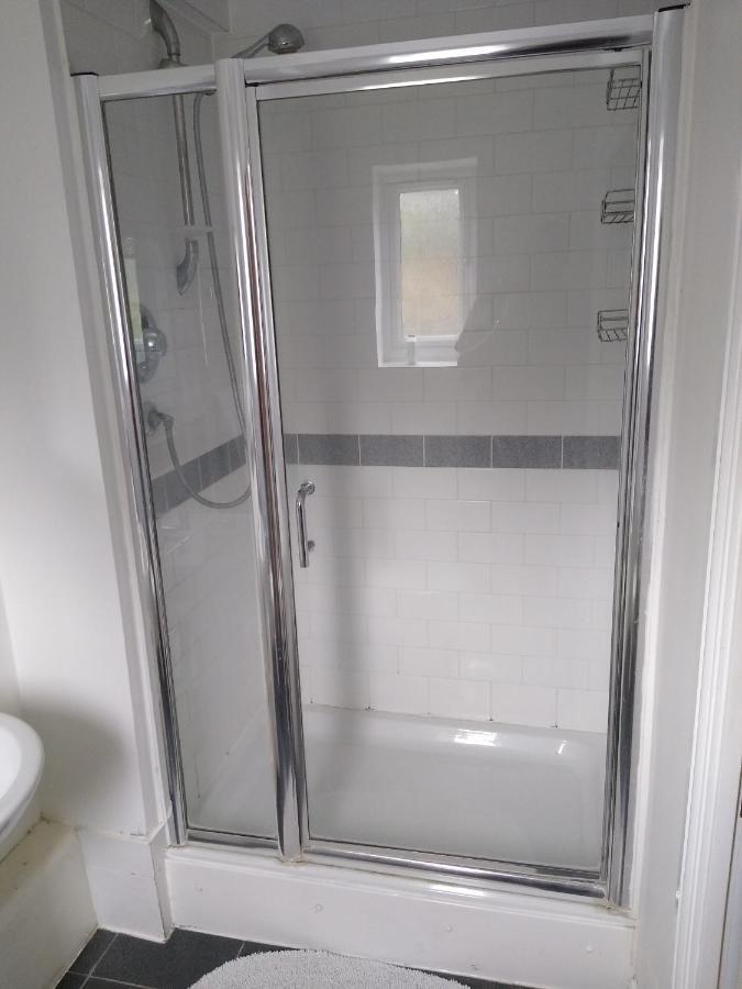 לונדון Stylish Private Double Room W/Ensuite מראה חיצוני תמונה